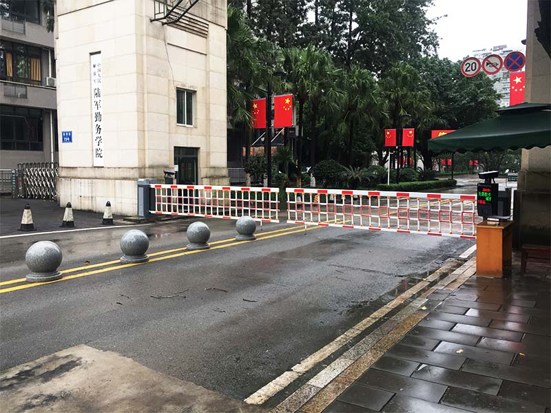 傳統(tǒng)停車場(chǎng)進(jìn)行車牌識(shí)別系統(tǒng)改造需要注意哪些？